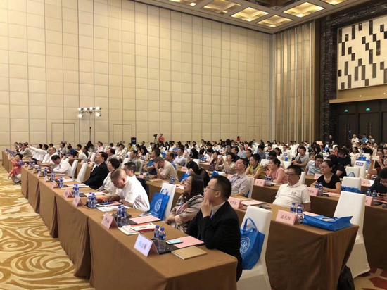 /ueditor/image/2018/09/06/47e061f38e2bdf9a03fe85be59e1f4f3.jpg 缪力:慈善文化促进社会治理,让城市温暖2.jpg