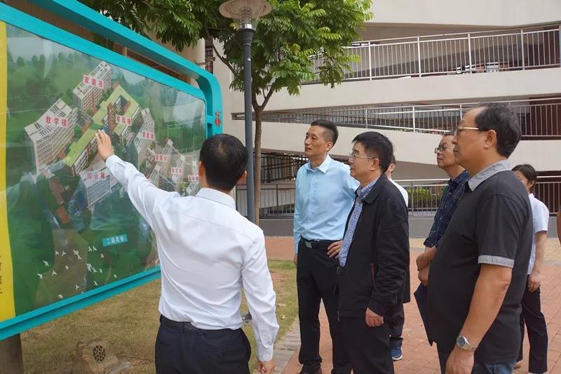 民政部社会事务司王金华司长一行到深圳市社会福利中心调研指导工作2.jpg