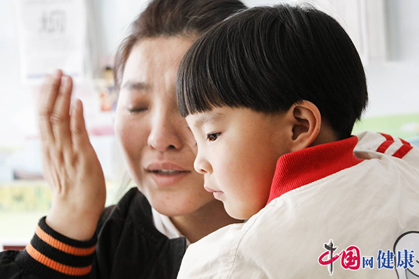 /ueditor/image/2019/05/27/ad00d18280863e30a8bc443f679d5c13.jpg 中国红基会启动贫困先心病患儿救助计划 5.jpg